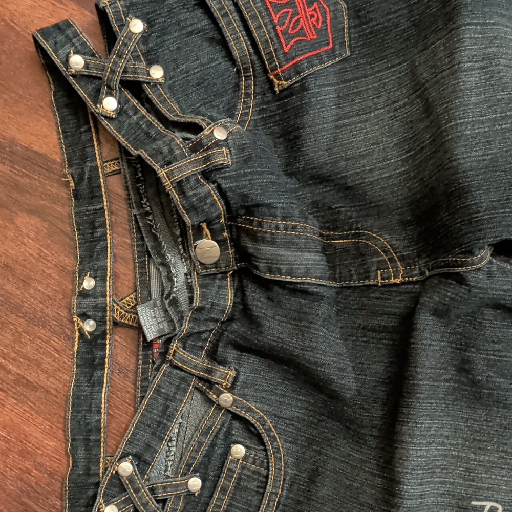 Neeso Jeans - Picture 5 of 6